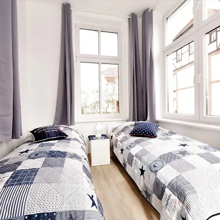 Ruthenberg Apartment *